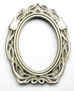 Using Online Picture Galleries to Inspire Wall Art in Your Space